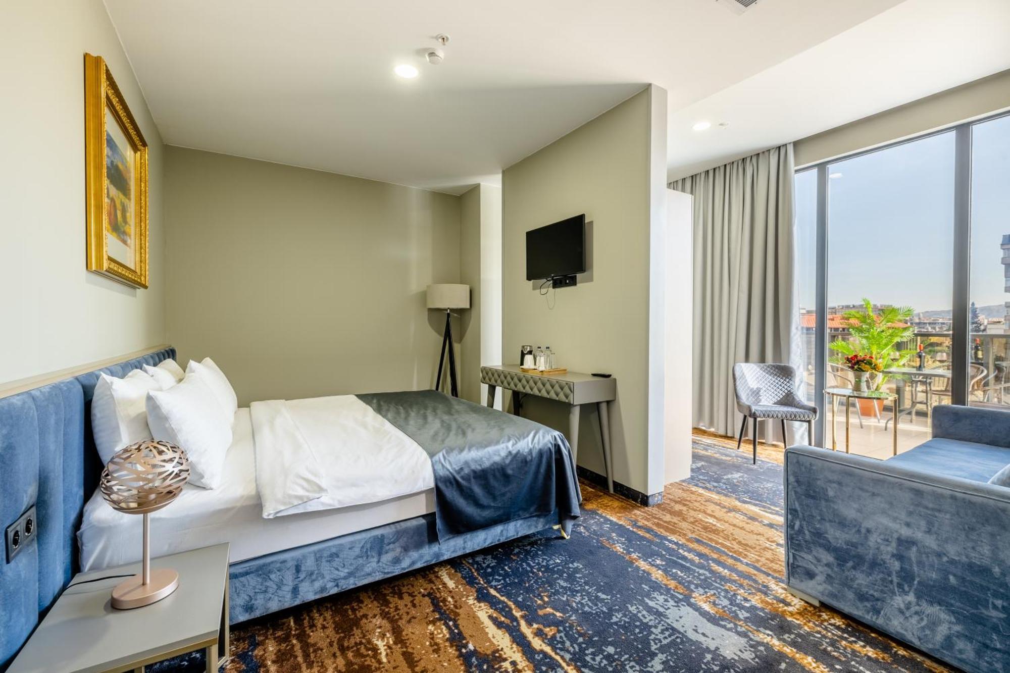 Hotel Brosse Garden Tbilisi Zewnętrze zdjęcie
