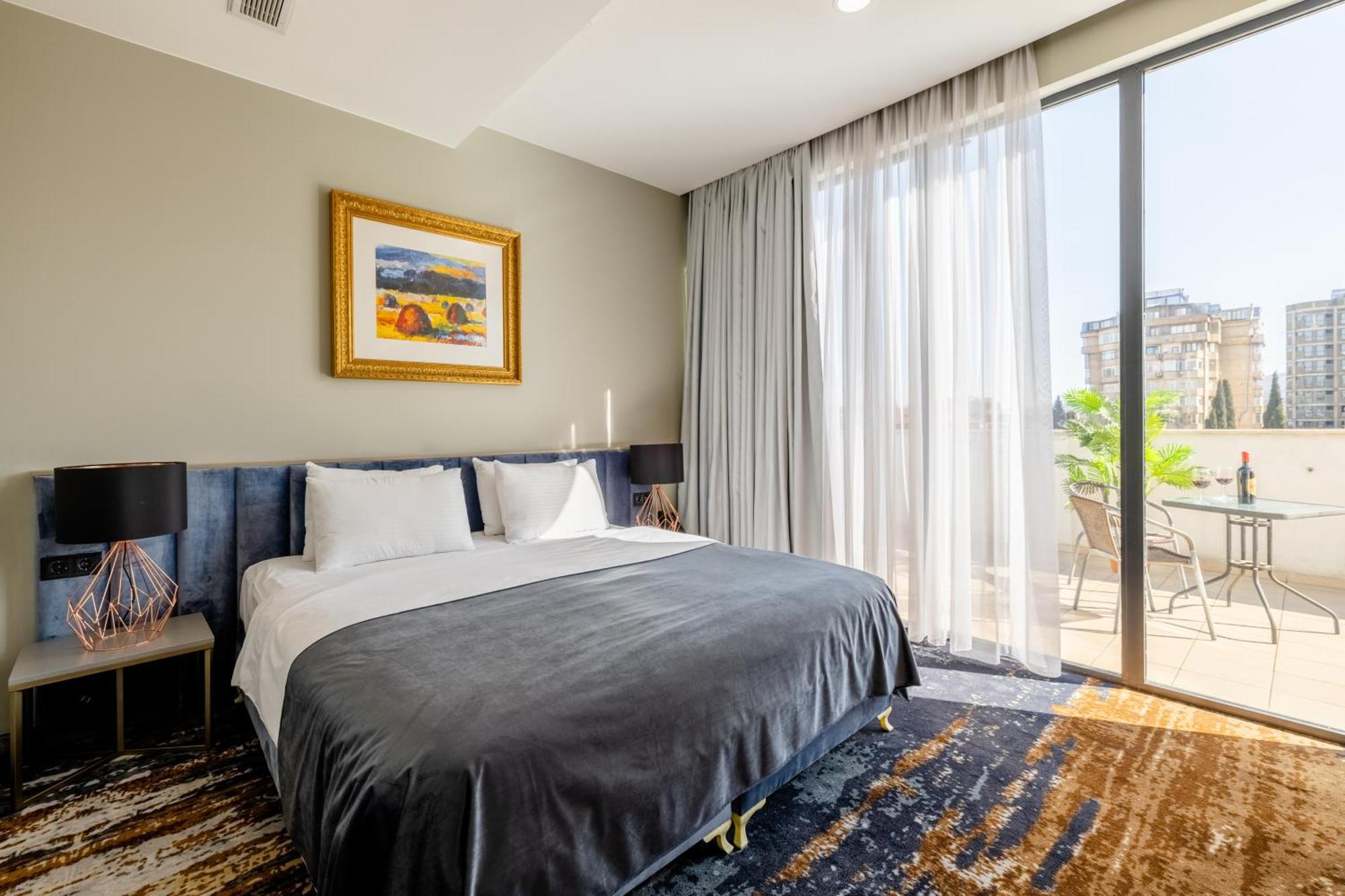 Hotel Brosse Garden Tbilisi Zewnętrze zdjęcie